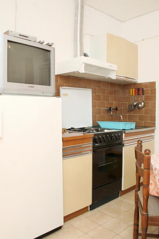 Zdjęcie z galerii obiektu Apartments by the sea Lumbarda, Korcula - 4392 w mieście Lumbarda