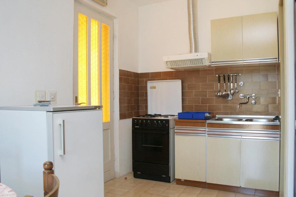 Zdjęcie z galerii obiektu Apartments by the sea Lumbarda, Korcula - 4392 w mieście Lumbarda