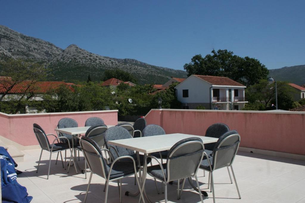 Výhľad na hory alebo výhľad na hory priamo z apartmánu