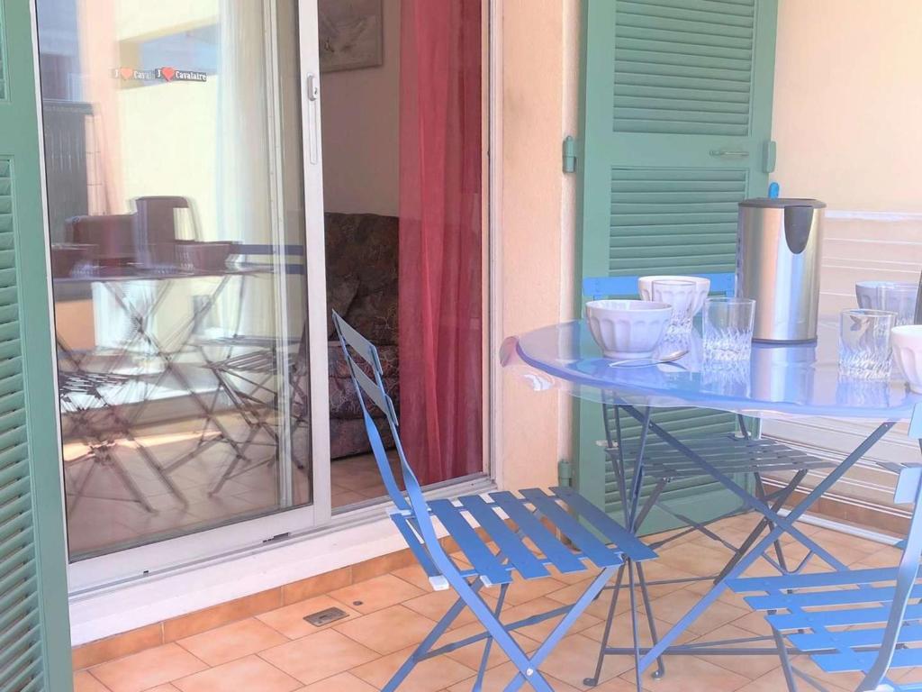 Fotografia z galérie ubytovania Charmant studio climatisé en rez-de-jardin, proche plage, avec garage privé à Cavalaire-sur-Mer - FR-1-226B-116 v destinácii Cavalaire-sur-Mer