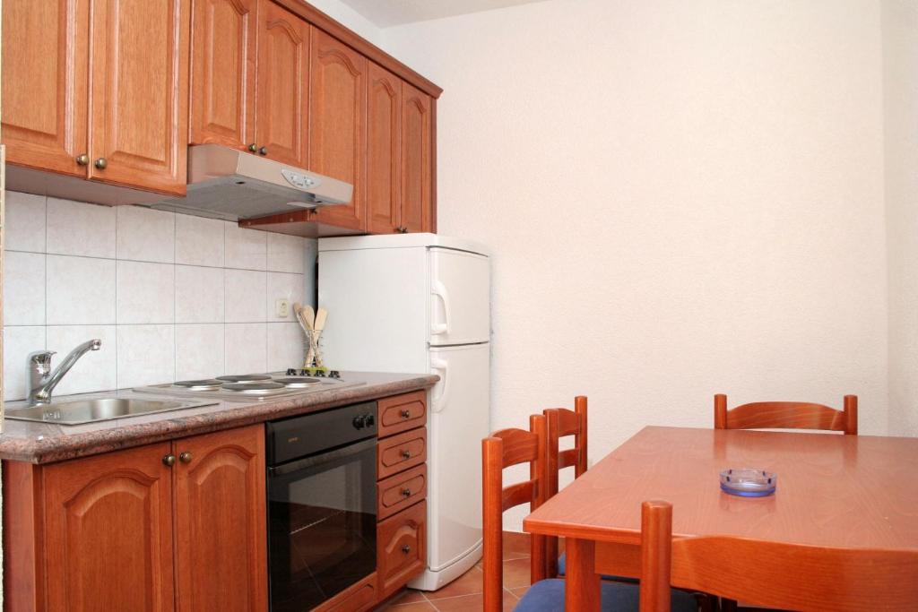 Fotografia z galérie ubytovania Apartments with a parking space Mokalo, Peljesac - 4495 v destinácii Orebić