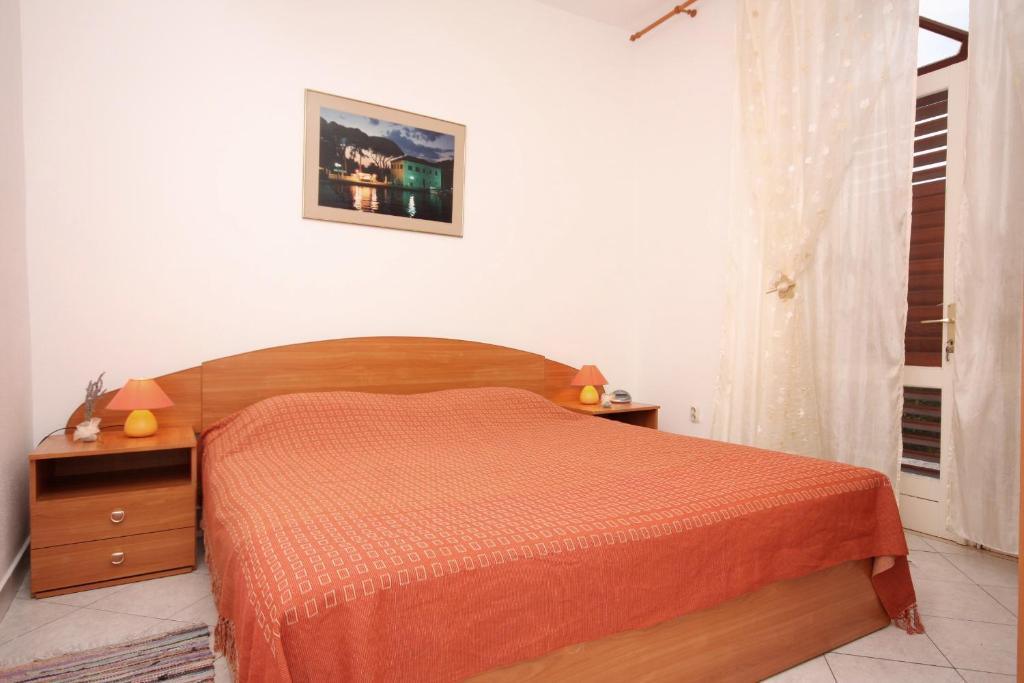 Fotografia z galérie ubytovania Family friendly apartments with a swimming pool Jelsa, Hvar - 4608 v destinácii Jelsa