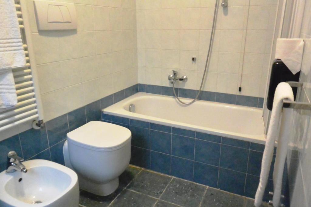 Koupelna v ubytování Hotel Balbo