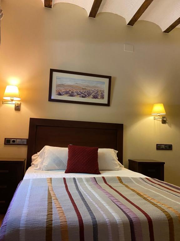 Kép HOTEL ENOTURISMO MAINETES szállásáról Fuente Álamóban a galériában