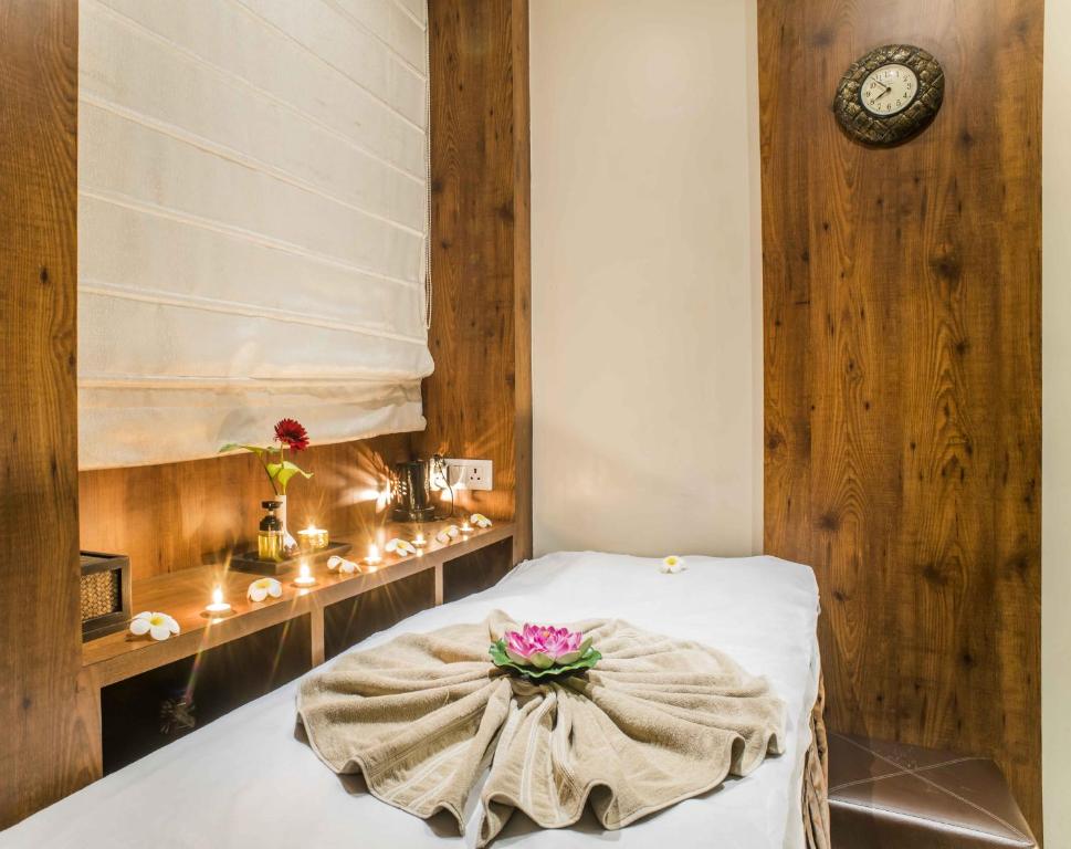 Postel nebo postele na pokoji v ubytování The Citi Residenci Hotel - Durgapur