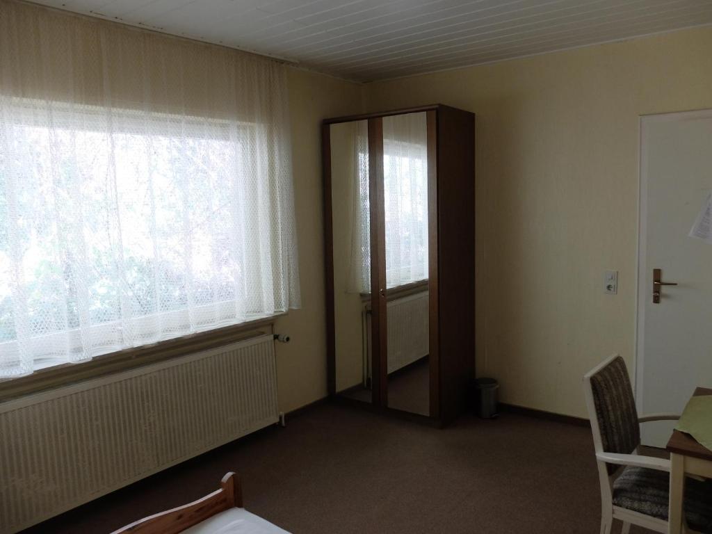 Suiteable Living - Hotel Taunus 1.OG Mittelbau