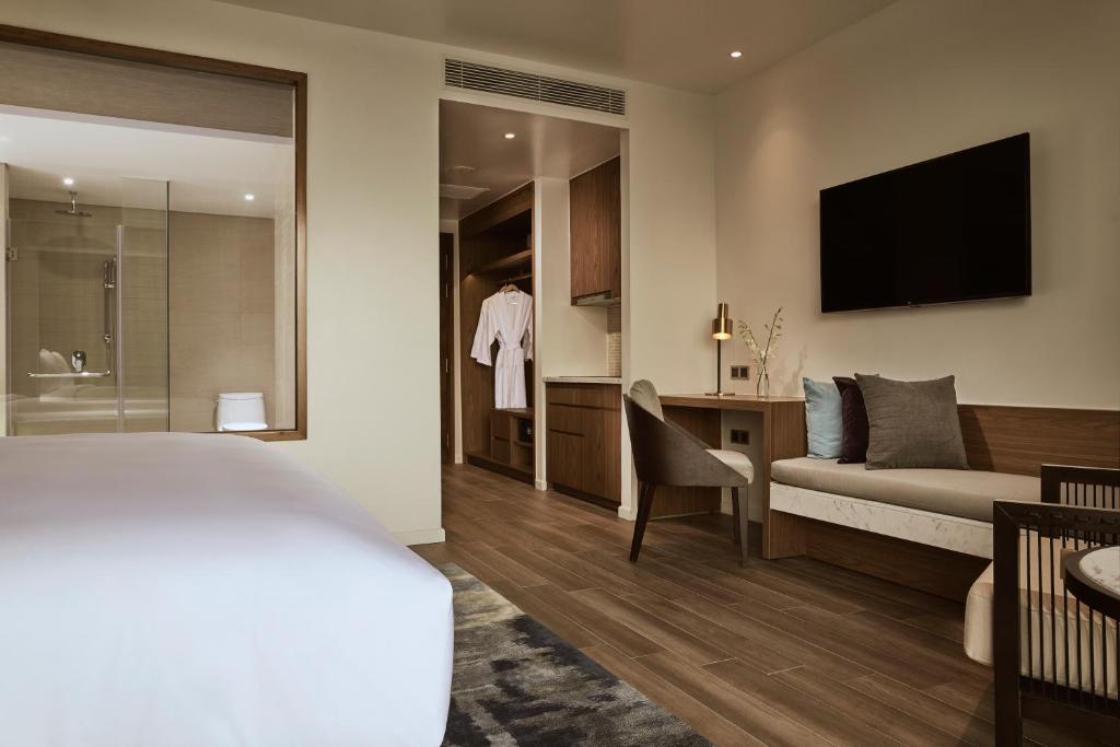 Mövenpick Villas & Residences Phu Quoc - 13
