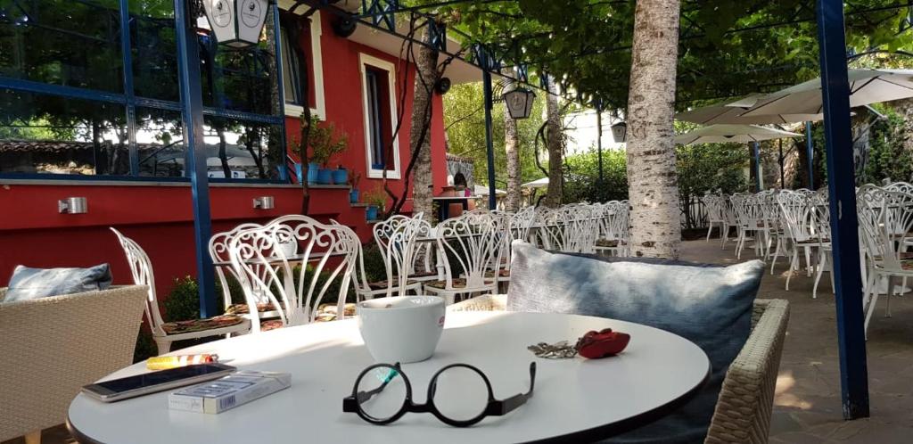 Restaurace v ubytování Villa Themistokli