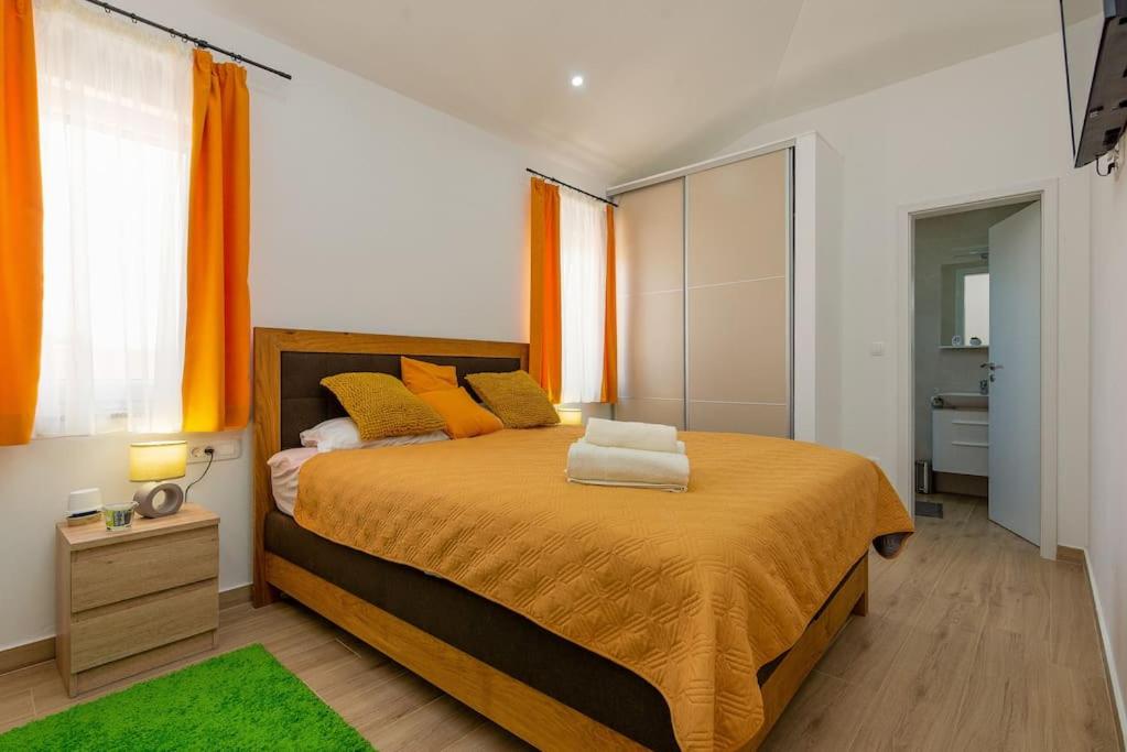 Posteľ alebo postele v izbe v ubytovaní Holiday Home LUX ****