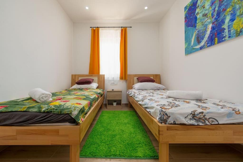 Posteľ alebo postele v izbe v ubytovaní Holiday Home LUX ****
