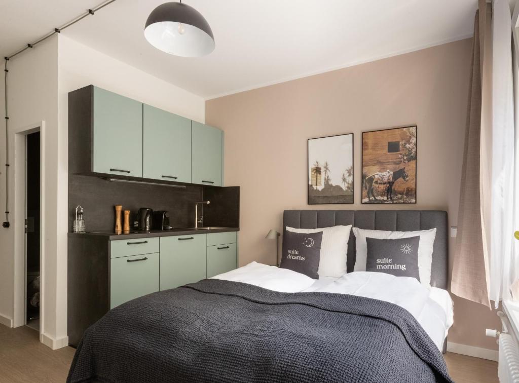 Limehome Berlin Luise Henriette Str - Digital Access - Resim 33