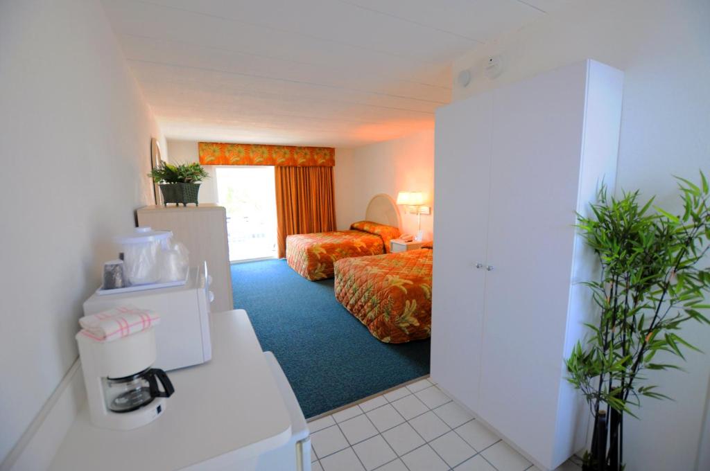 Kuchyň nebo kuchyňský kout v ubytování Riviera Resort & Suites