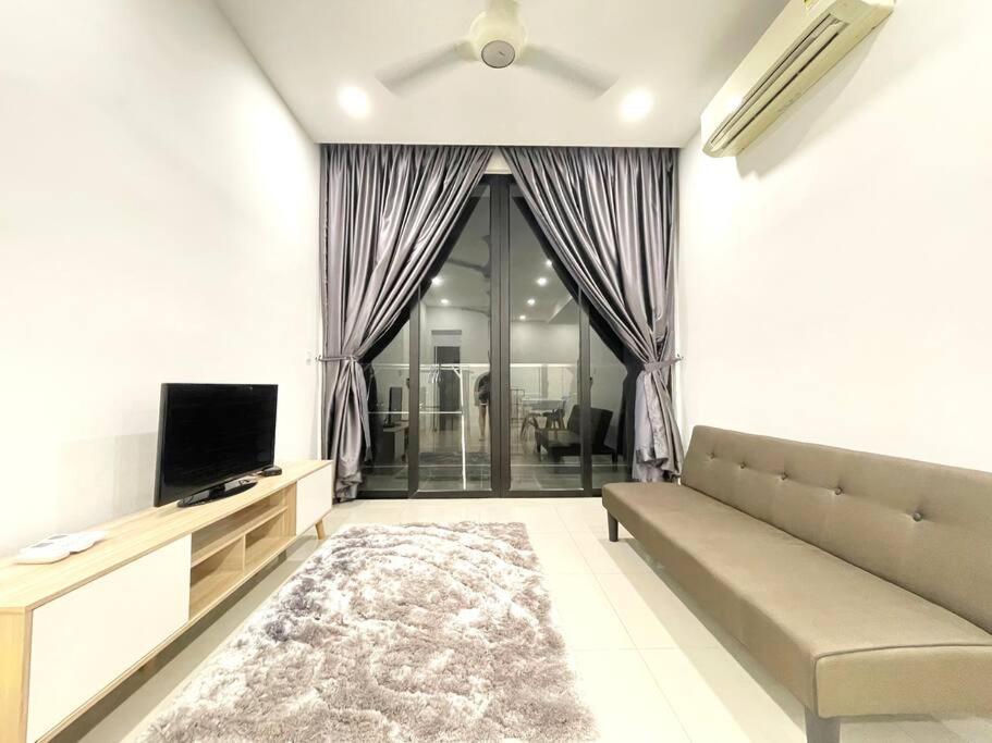 TV a/nebo společenská místnost v ubytování Legoland D’Pristine 2 bedroom
