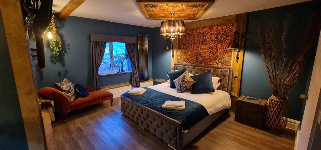 The Waterside Bar, Rooms & Restaurant - 