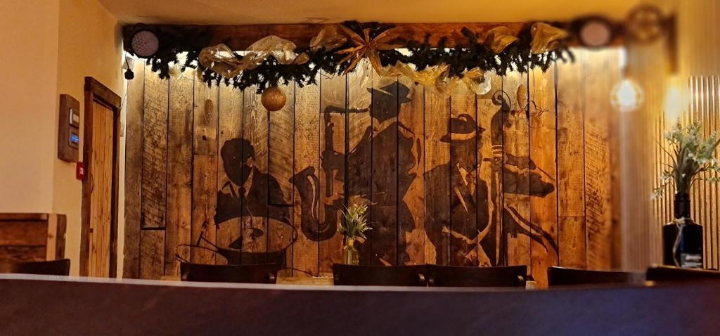 The Waterside Bar, Rooms & Restaurant - Resim 13