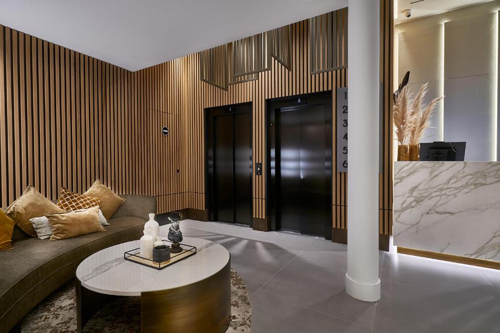 Vincci Larios Diez - Resim 37