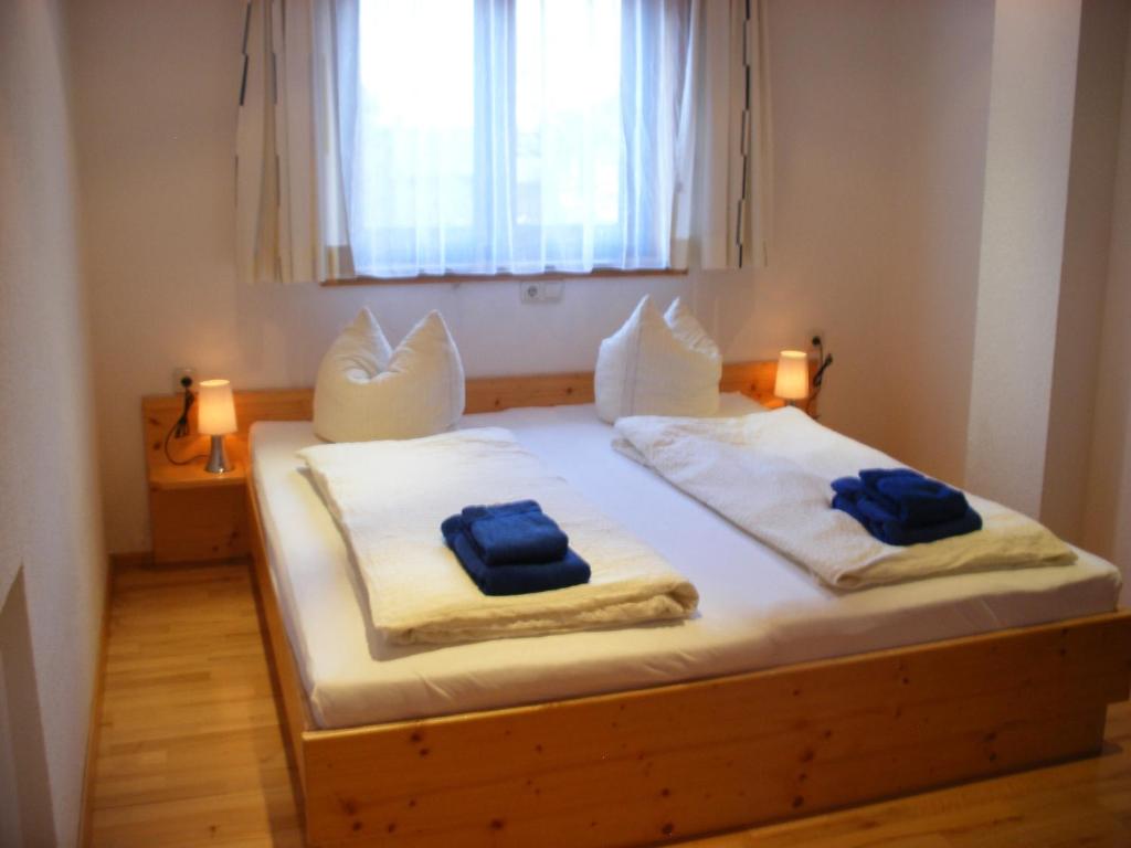 Posteľ alebo postele v izbe v ubytovaní Haus Ausserbach