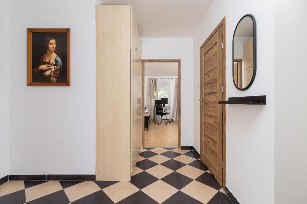 Fotografia z galérie ubytovania Pleasant Apartment with Terrace Cracow by Noclegi Renters v Krakove