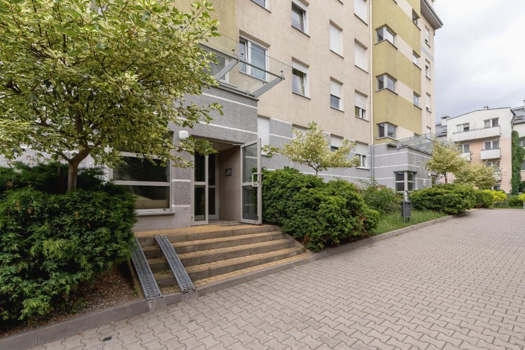 Budova, v ktorej sa apartmán nachádza