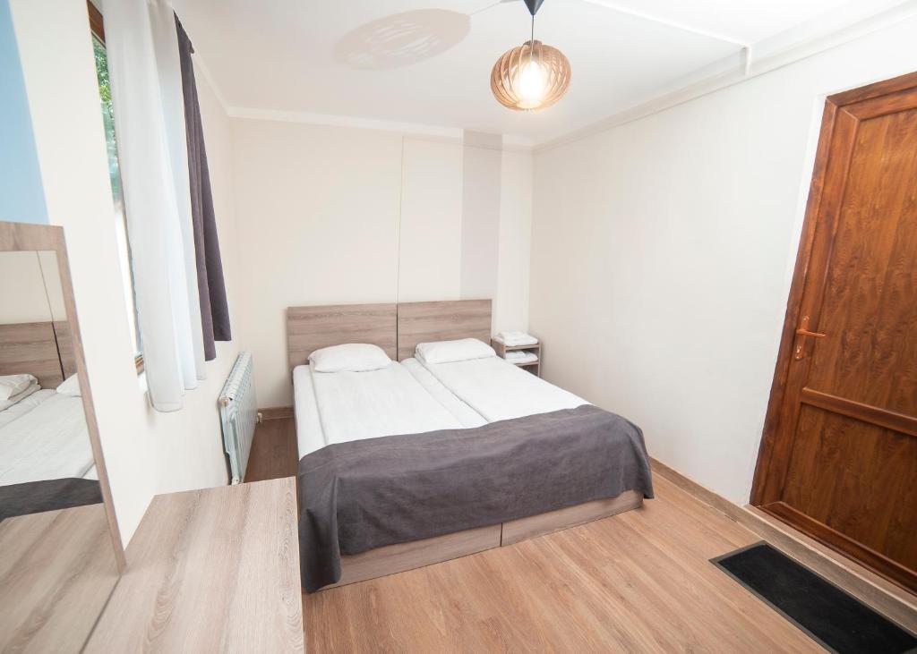 Popock Dilijan 1 - Double Or Twin Room With Private Bathroom