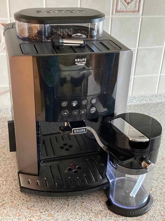 Krups Arabica Latte EA819E - Machine à espresso