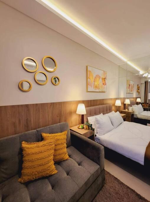 Fab Staycation @ MOA Complex – Fast Wifi + Netflix