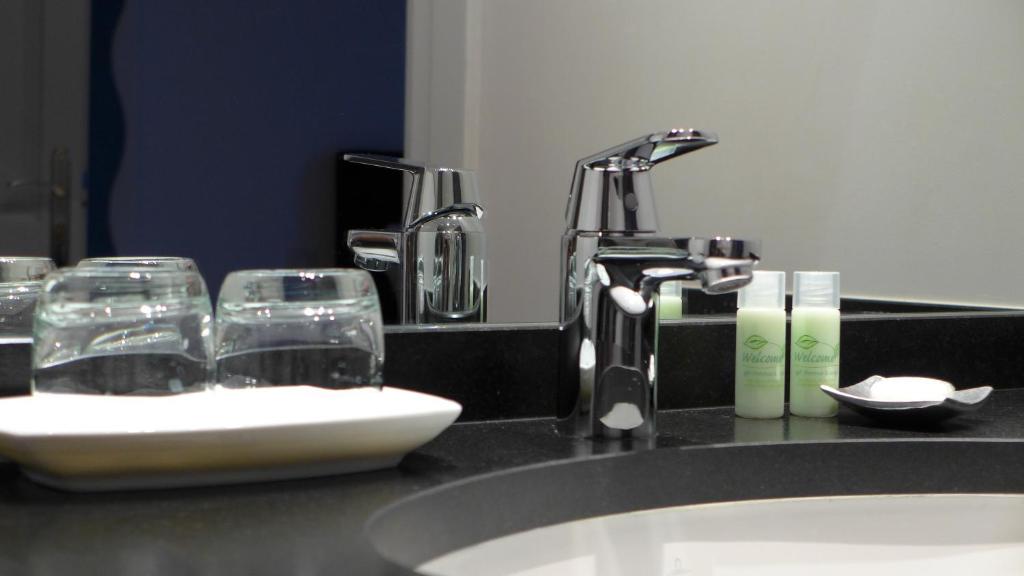 Les Versaillaises - XXI Century Room