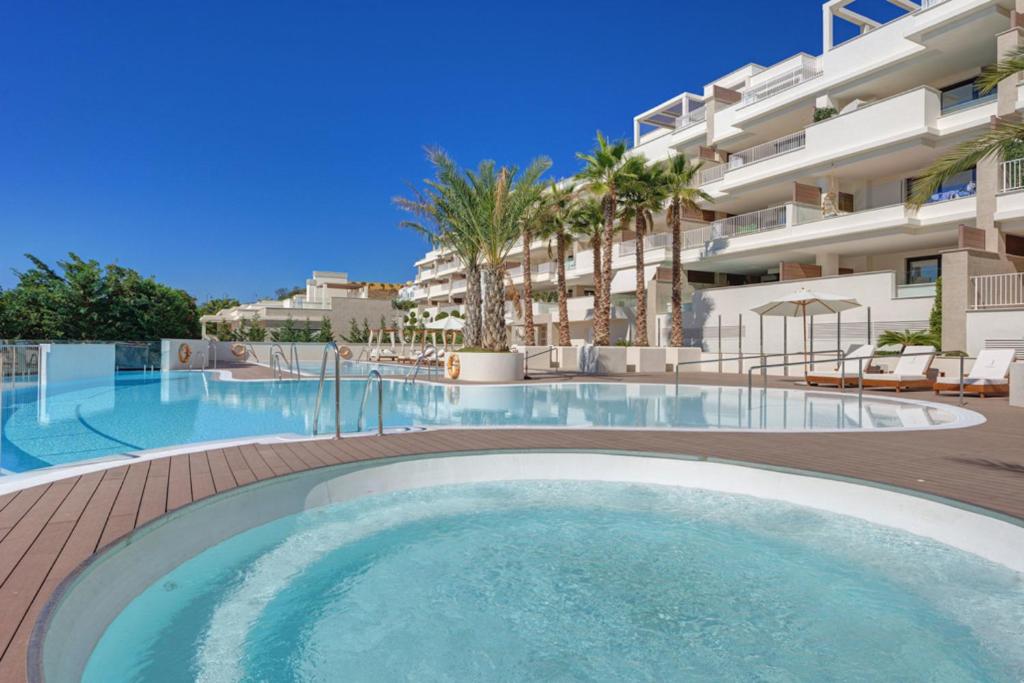 Amazing 4 bedroom penthouse 600 m from the beach in Jardinana, Azalea - La  Cala de Mijas, Málaga – Precios actualizados 2023