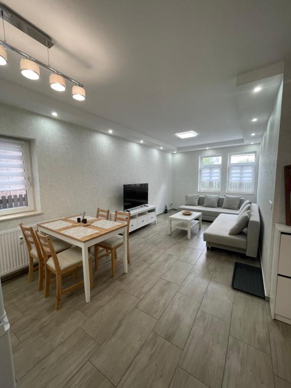 Fotografie z fotogalerie ubytování Ferienwohnung v destinaci Waltershausen