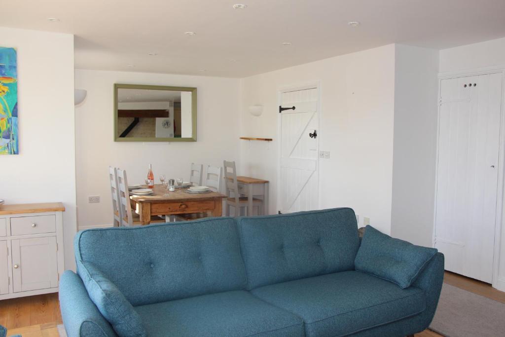 Istumisnurk majutusasutuses Coot Cottage - holiday house with fantastic lake views