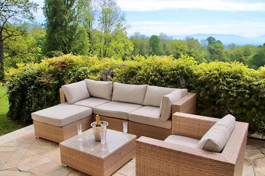 Fotografia z galérie ubytovania Chateau d'Echenevex - Luxury Escape near Geneva v destinácii Échenevex