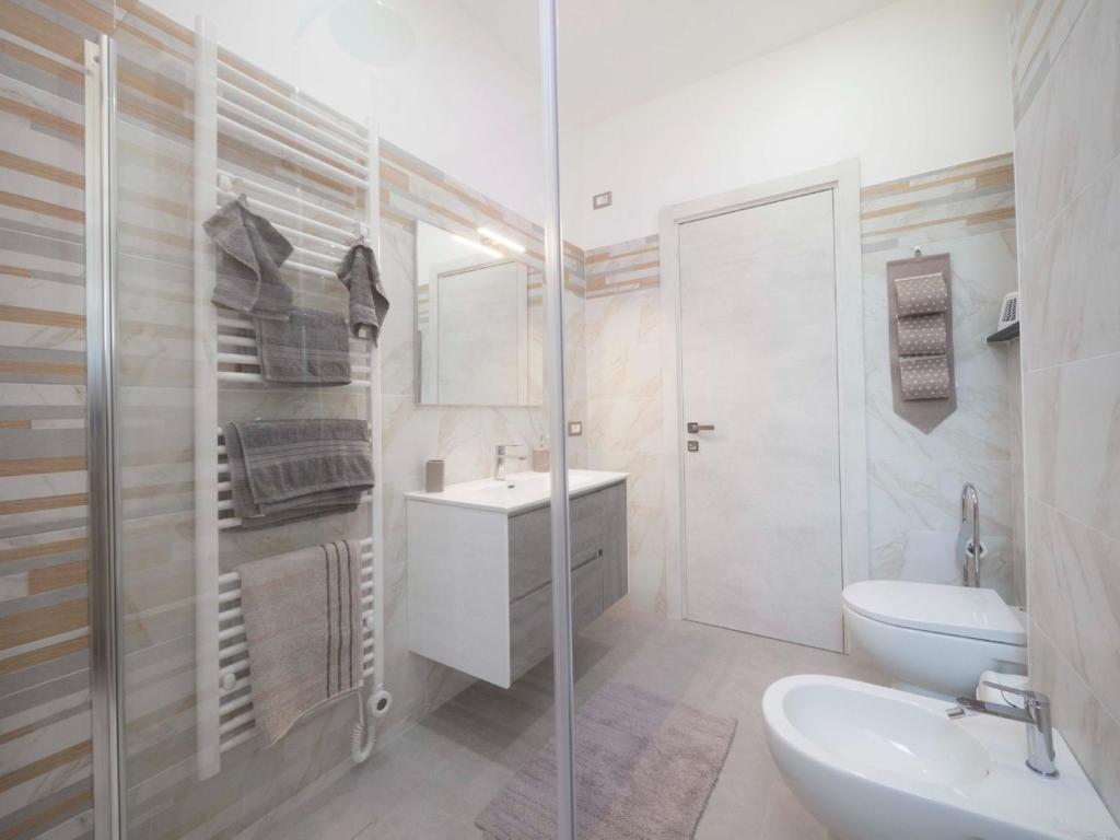 A bathroom at Villa Lisa casa vacanze