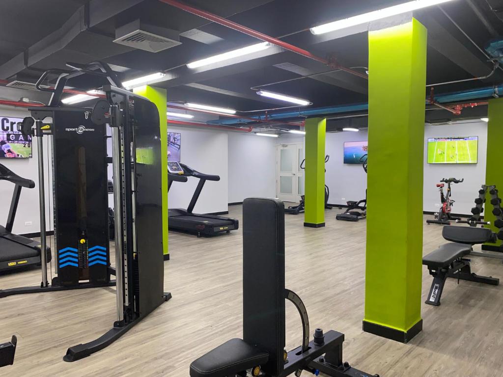 O centro de fitness e/ou as comodidades de fitness de Hotel El Prado