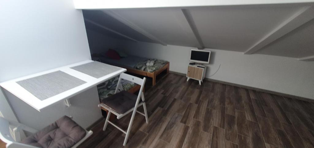 Pokoje na poddaszu czwarte piętro Ustka - Chambre Double Avec Salle De Bains Privative