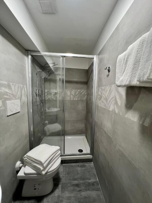 Favola Romana - Guest House - Quadruple Room
