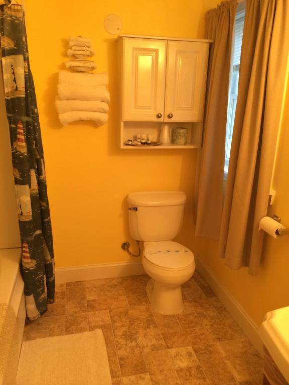 Lodge at Kennebunk - Suite De Tres Camas Dobles