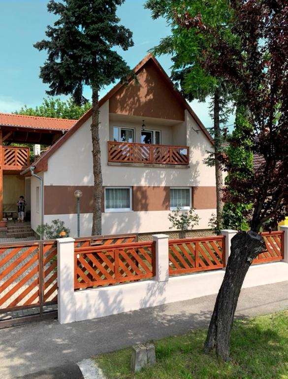 The building in which Az apartmant is located