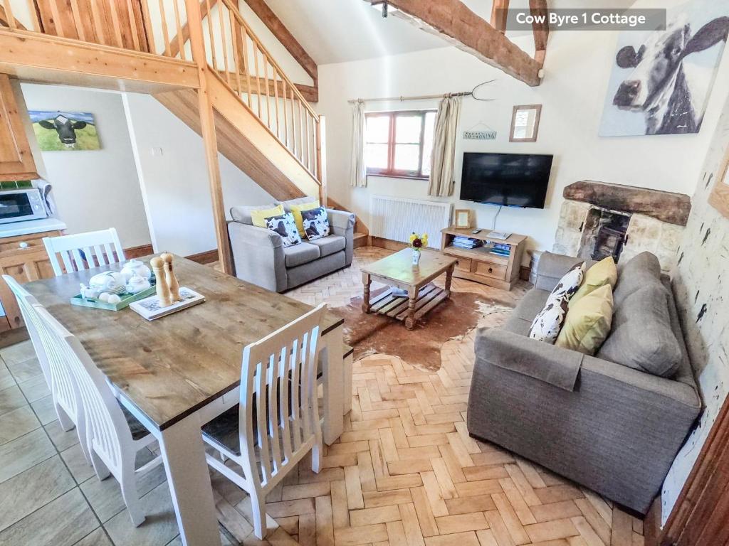 Beeches Farmhouse Country Cottages & Rooms - Two-Bedroom Cottage