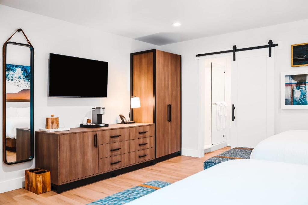 Del Mar Beach Hotel photo