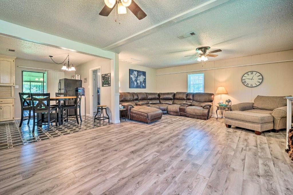 Cozy Murfreesboro Home Near Local Attractions!, Murfreesboro (updated