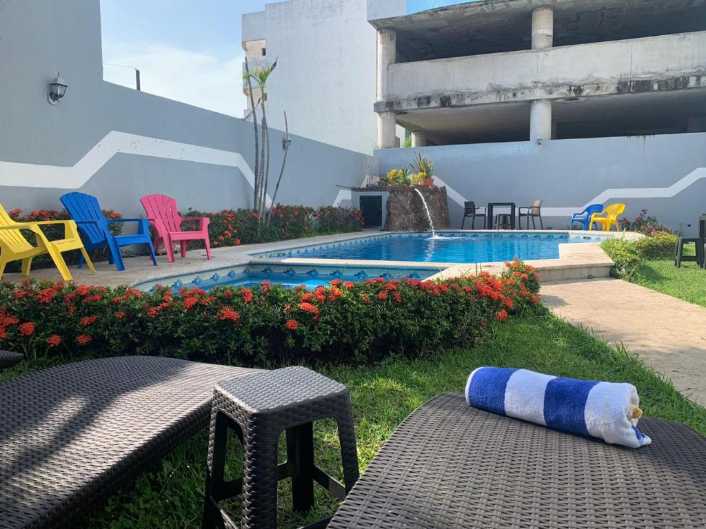 Bazén v ubytování Hotel Jar8 Boca -Cerca WTC y plazas comerciales- nebo v jeho okolí