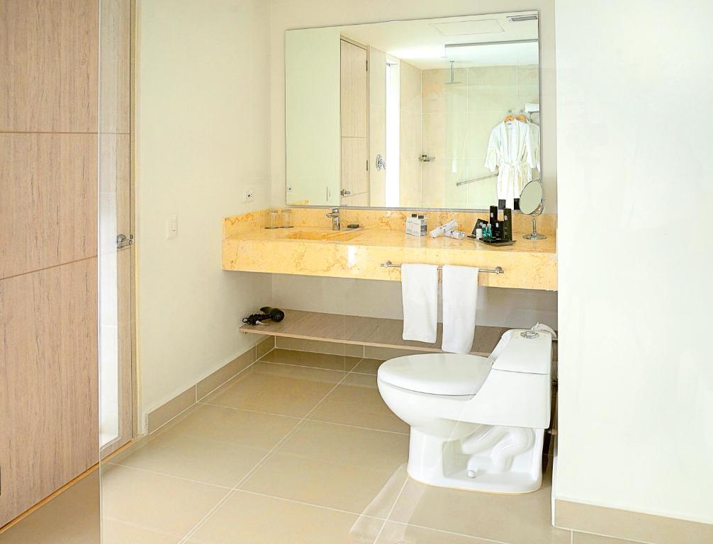 Koupelna v ubytování Sonesta Hotel Ibagué
