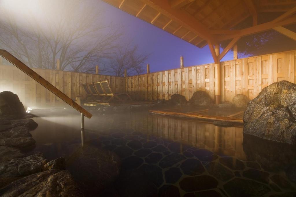 Fotografie z fotogalerie ubytování Biwako Ryokusuitei v destinaci Ocu