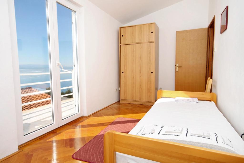 Fotografia z galérie ubytovania Apartment Baska Voda 6057b v destinácii Baška Voda