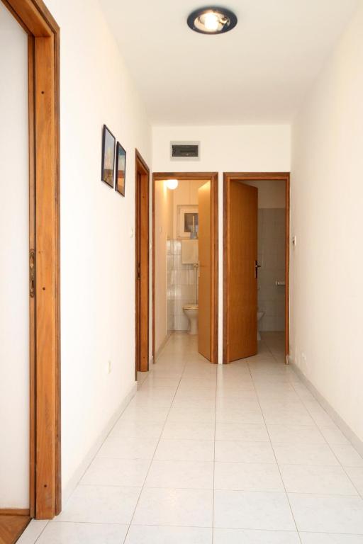 Fotografia z galérie ubytovania Apartment Baska Voda 6057c v destinácii Baška Voda