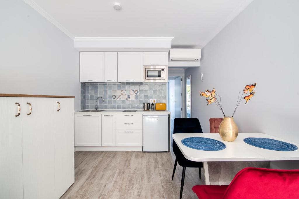 Mar Apartments Alicante, Playa de San Juan – Updated 2023 Prices