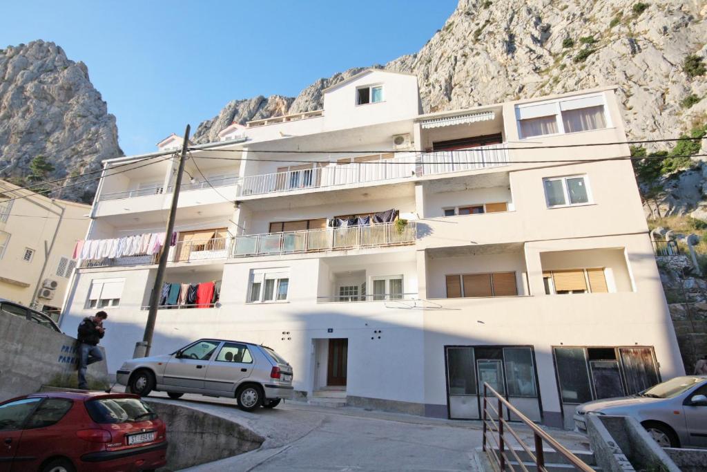 Výhľad na hory alebo výhľad na hory priamo z apartmánu