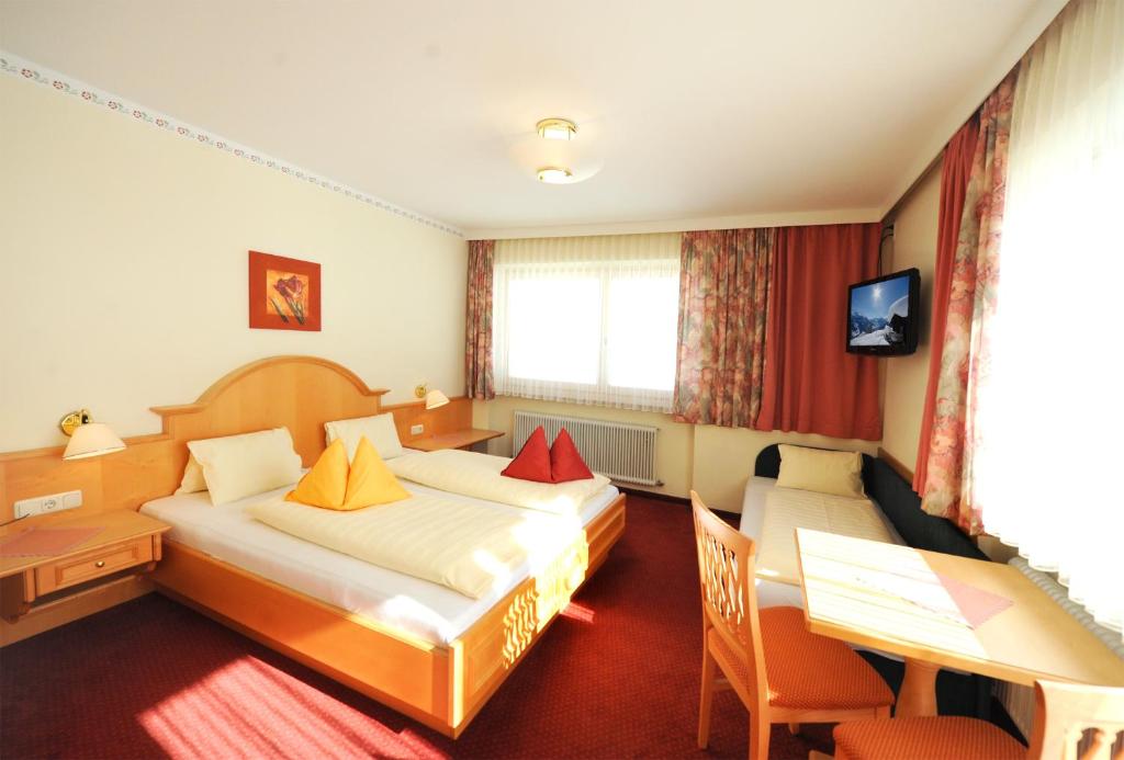 Ski in Ski out Hotel Unterellmau - 12