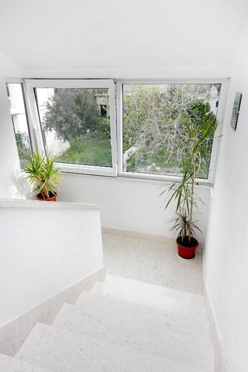 Fotografia z galérie ubytovania Apartments by the sea Baska Voda, Makarska - 6081 v destinácii Baška Voda