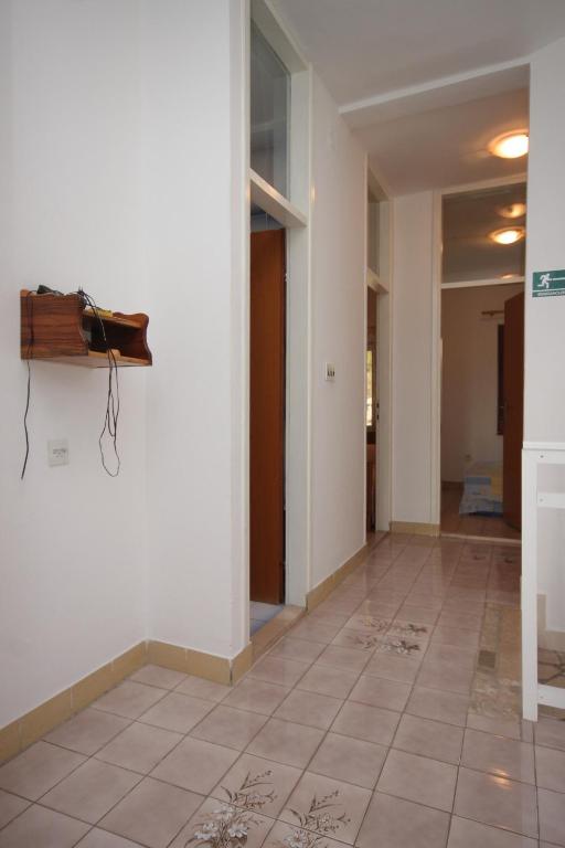Fotografia z galérie ubytovania Apartments with a parking space Medici, Omis - 7483 v Mimiciach